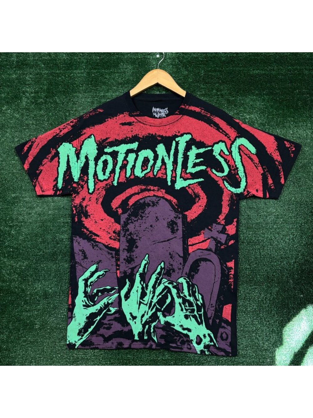 Motionless in White Creatures Album Meatalcore Band T-Shirt Size Medium